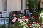 Photos of Canada Hotel