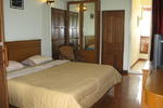 Yourhouse Guesthouse - Image 8