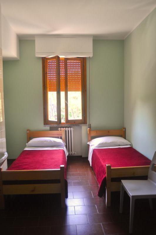 Siena Hostel  0