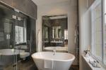 Bank Hotel - Image 3