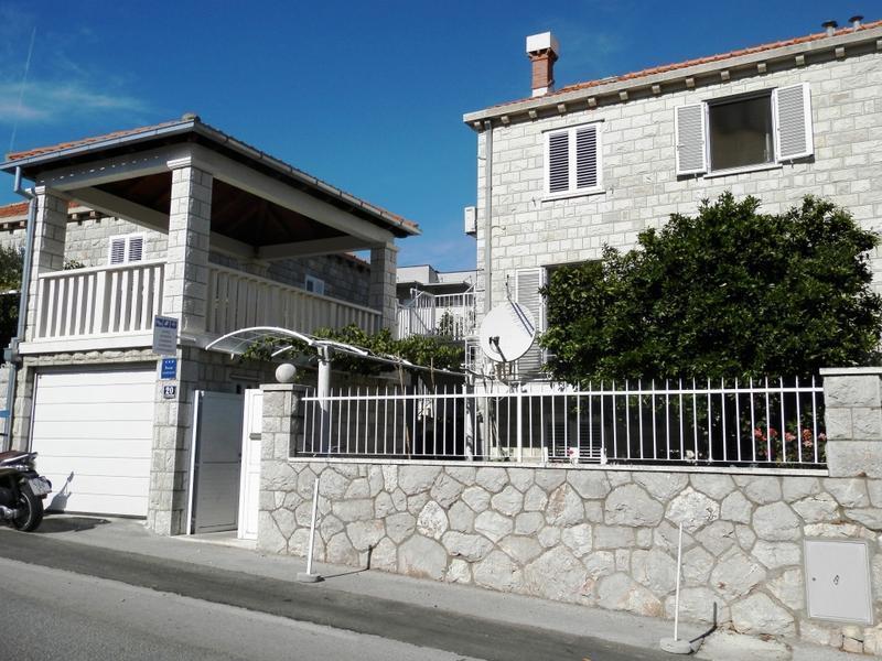 Apartments & Rooms Vulicevic