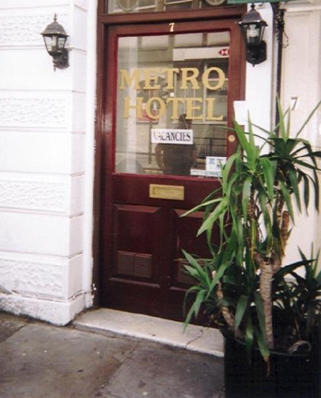 Metro Hotel  0