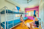 Corona Backpackers - Image 2